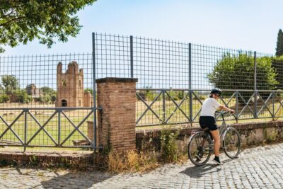 Appia Antica & Aqueducts e-Bike Tour - Official Provider - Meeting at EcoBike and getting set up quickly