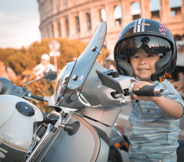 Authentic Rome Vespa Tour /See the Eternal City Like a Local - Getting set up: safety gear and a photographer’s eye