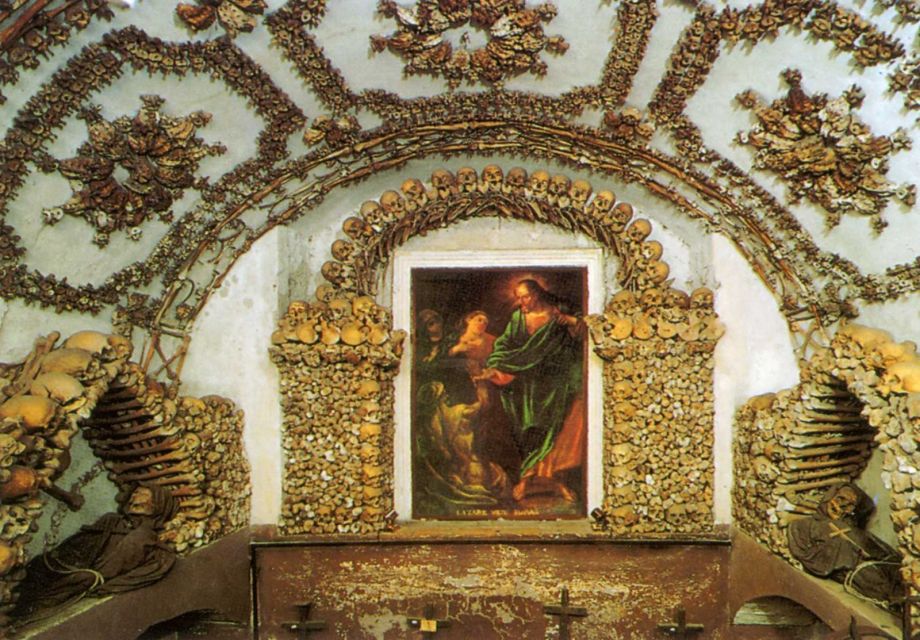 Capuchins Crypt: Christmas Baroque Concert - Key takeaways before you go