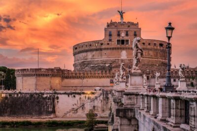 Castel Sant'Angelo | The Tomb of Hadrian Private Guided Tour - Meeting at Lungotevere Castello and starting fast