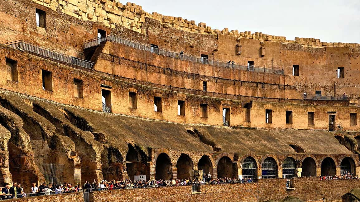 Colosseum Arena Tour, Palatine Hill and Roman Forum - Who should book this Colosseum–Palatine–Forum tour?