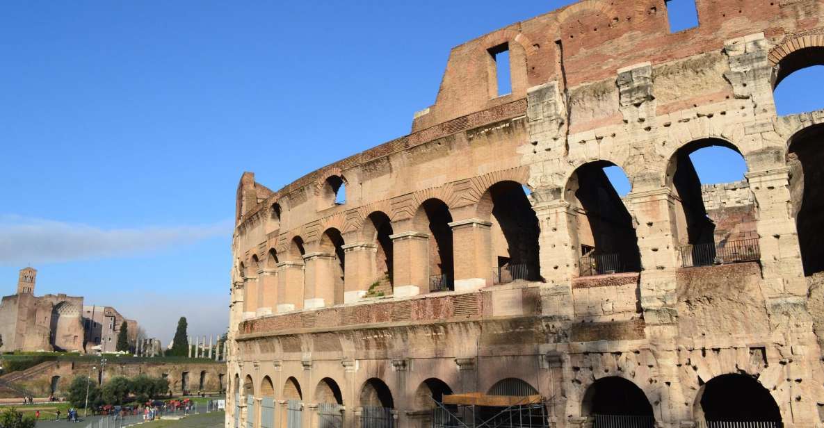 Colosseum Express Tour with Local Guide - Colosseum Express in 1 Hour: what that really means in Rome