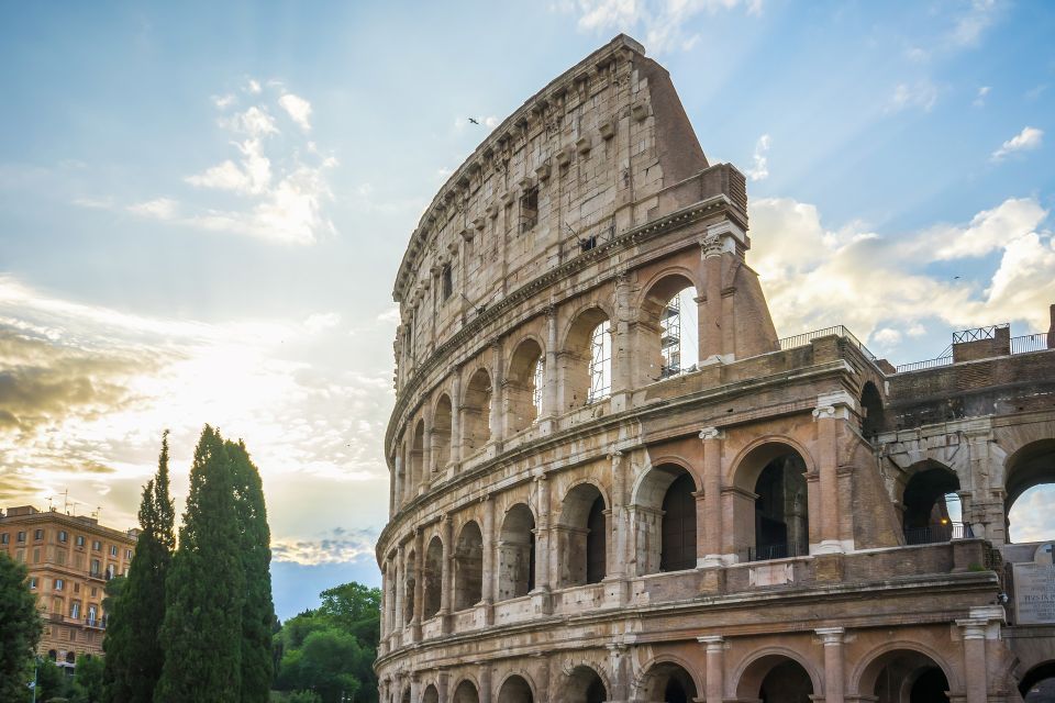 Colosseum Express Tour with Local Guide - Guide quality: when the English is crystal clear vs. frustrating