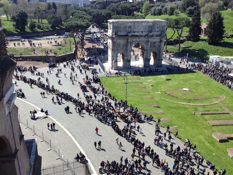 Colosseum, Forum & Palatine Hill Guided Walking tour - Meeting Point at Via dei Fori Imperiali: Get Oriented Fast