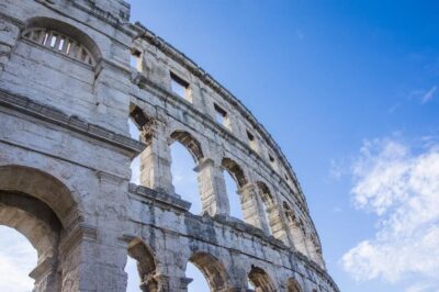 Colosseum, Palatine and Forum tour with virtual guide - Entering The Colosseum With Nominative Tickets and Express Security