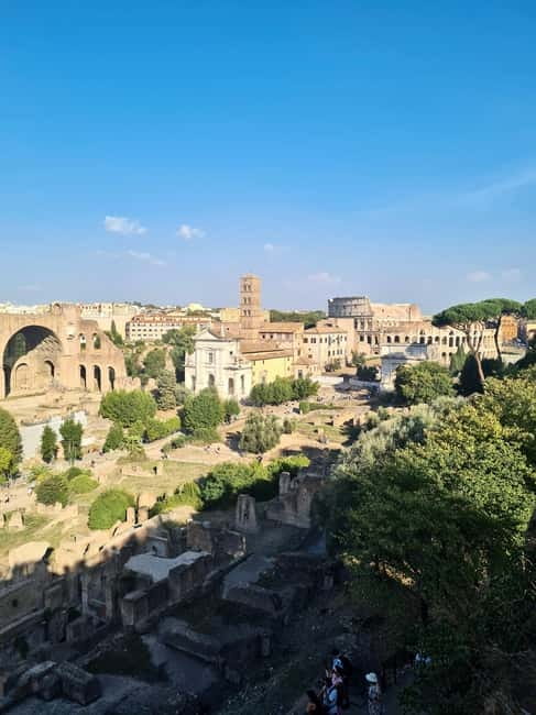 Colosseum, Roman Forum & Palatine Hill: AudioGuide & Host - The AudioGuide app (and why your phone matters)