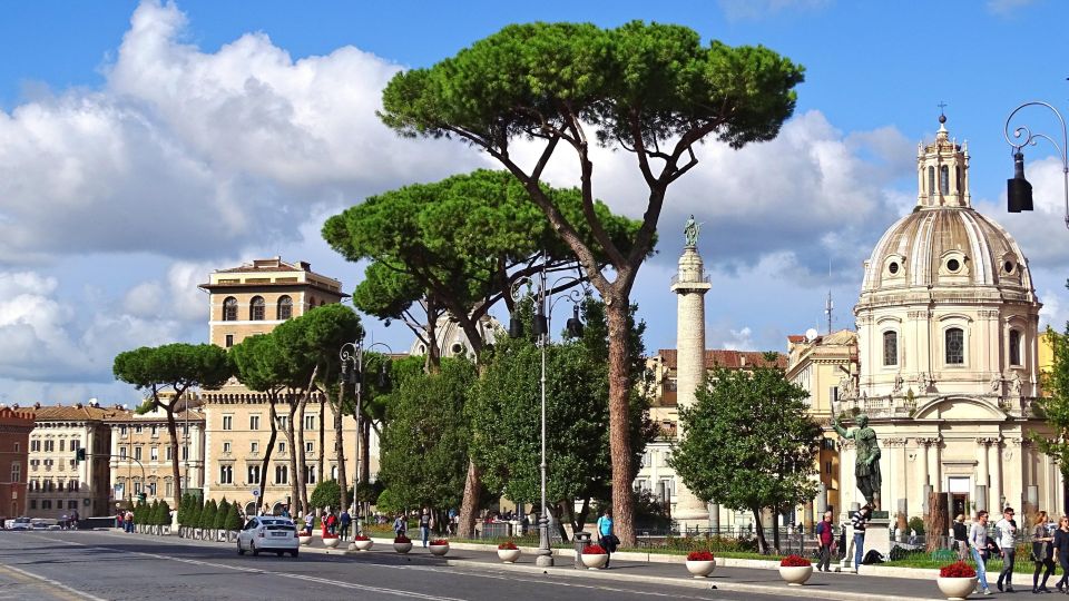Colosseum, Roman Forum, Palatine Hill - the PRIVATE TOUR - Languages and Group Setup: Private, With Headsets If Needed