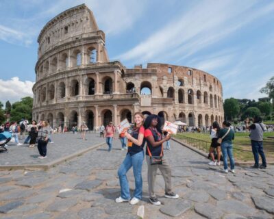Colosseum, Vatican & Sistine Chapel Skip-the-Line tickets - Meeting at TOURISTATION ARACOELI: Find the Orange Flags First