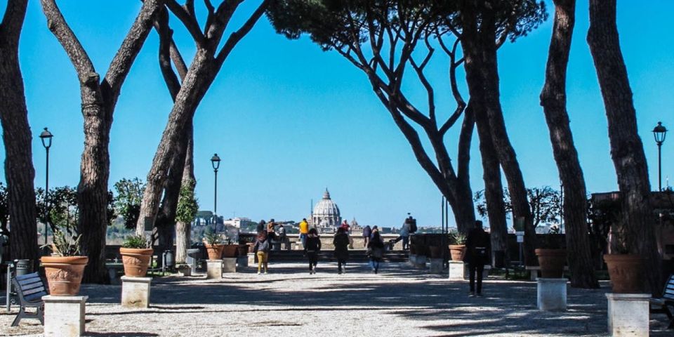 Day drinking in Rome - Scandalous Roman History - Pons Fabricius: spirits, history talk, and that last-sip energy