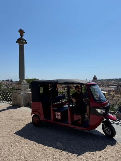 E-Tuk Tour: Express Highlights of Rome - Teatro di Marcello, Colosseum, and the Roman Forum: ancient scale fast