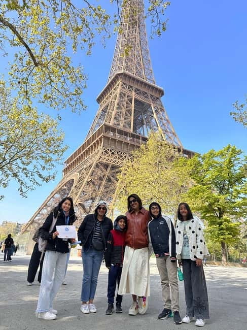 Eiffel Tower: Ticket to Summit or 2nd Floor by Elevator - FAQ