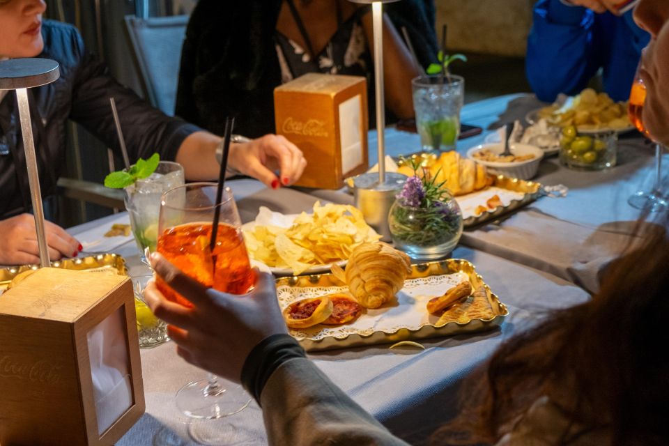 Evening Vespa Sidecar Tour with Gourmet Pizza Tasting - Why an evening Vespa sidecar beats a standard Rome bus stop