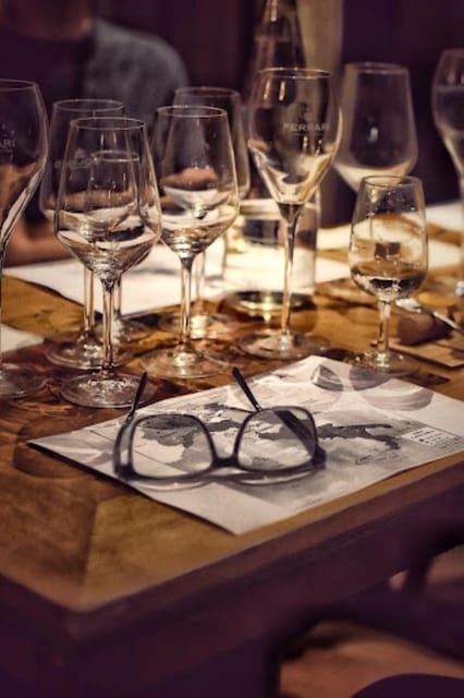 Experience Rome: Exclusive Wine Tasting in the city center! - Practical notes to make your hour smoother