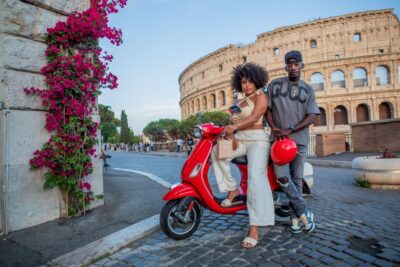 Explore city on Vespa with Professional Photographer - Meeting at Via del Colosseo 31: easy start, clear rendezvous