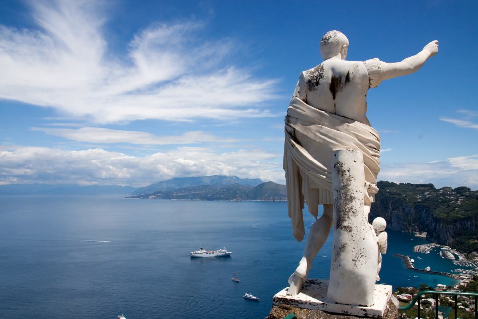 From Rome: 3-Day Tour to Pompeii, Sorrento & Capri - Day 1: Rome to Sorrento by deluxe coach, with the right mindset