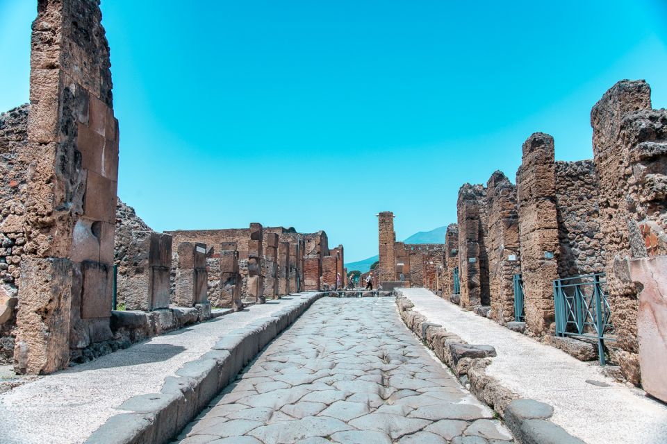 From Rome: Day Trip to Pompeii, Positano, and Amalfi - Why this Rome day trip stitches together Pompeii and the Amalfi Coast