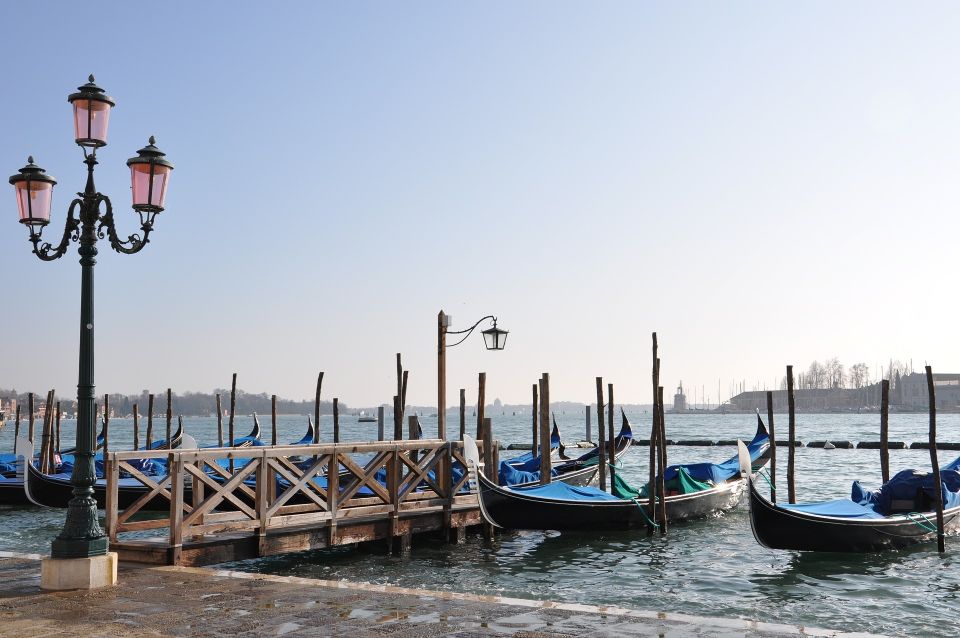 From Rome: Full-Day Small Group Tour to Venice by Train - Piazza San Marco and St. Mark’s Basilica: Big Square Energy