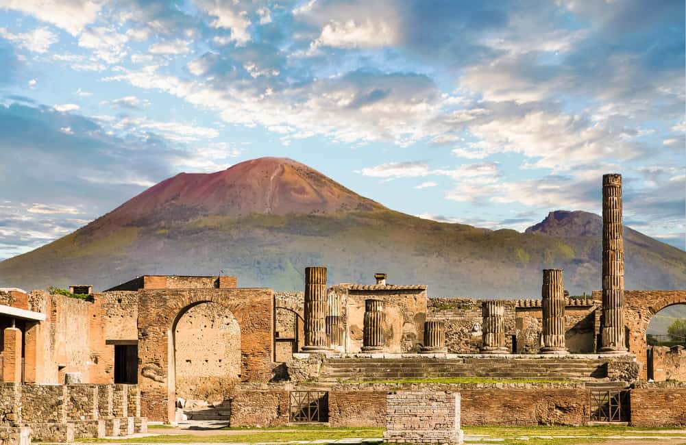 From Rome: Pompeii, Amalfi Coast and Positano Day Trip - How the day starts: a simple meetup and a long ride south