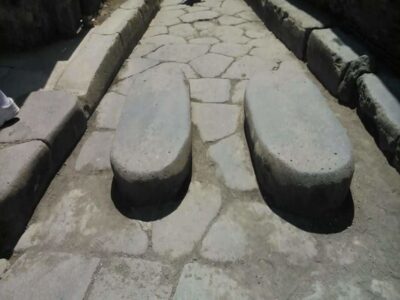From Rome: Pompeii and Naples, Full Day Tour with Lunch - Pompeii With an Official Guide: Macellum, Thermal Baths, and Homes