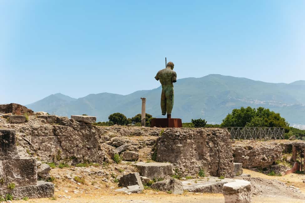 From Rome: Pompeii Day Trip with Optional Vesuvius and Lunch - Rome to Pompeii on a private, air-conditioned coach