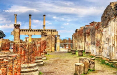 From Rome: Pompeii Guided Tour with Lunch - The guided Pompeii walk: Forum, Baths, Greek Theatre, Lupanar