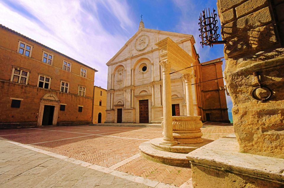 From Rome: Private Tuscany Day Trip - Montepulciano in one hour: Piazza Grande and Nobile country