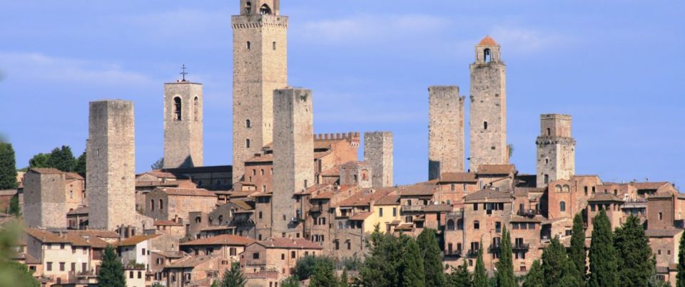 From Rome: Siena and S. Gimignano, Tuscany Wine One Day Tour - San Gimignano and the Hundred Towers: medieval streets with a wine link