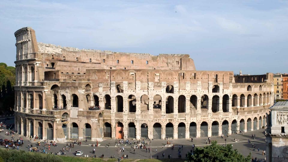 Full day in Rome with Jubilee path and Pope Francis Tomb - How the Florence-to-Rome Train Day Works