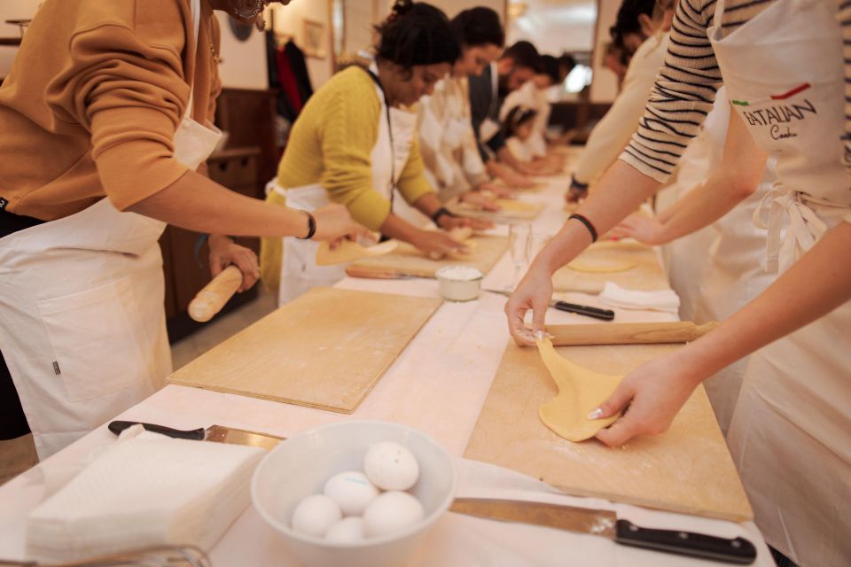 Gelato and Pasta Cooking Class in Rome - Piazza Navona - Should You Book This Piazza Navona Gelato and Pasta Workshop?