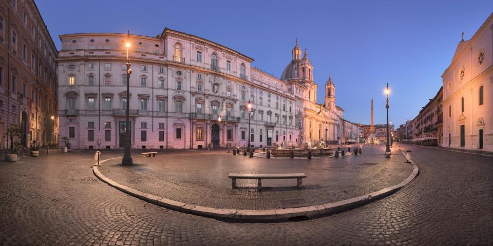 Ghosts of Rome 2-Hour Tour - Piazza Colonna: Starting Your Night Walk in Central Rome