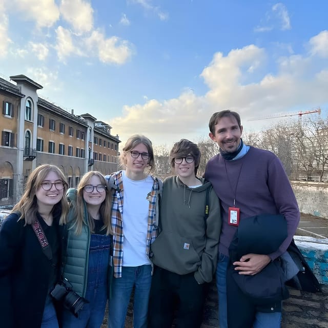 Jewish Ghetto Walking Tour with gelato - Piazza Mattei and Fontana delle Tartarughe: more than a pretty stop