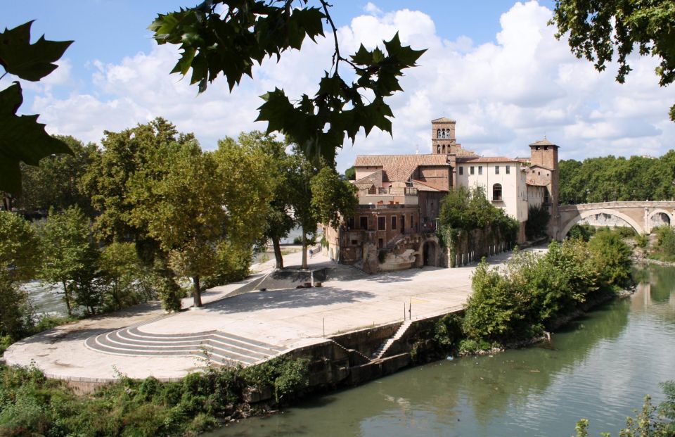 Jewish Rome District, Old Ghetto and Trastevere Private Tour - Piazza Mattei: a quick stop that resets your eyes