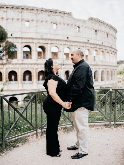 Mini Photo-session at Colosseum with Photographer - Outfit change option: when it’s worth the extra effort