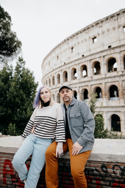 Mini Photo-session at Colosseum with Photographer - Optional extras: video reels and a sunrise Vespa session