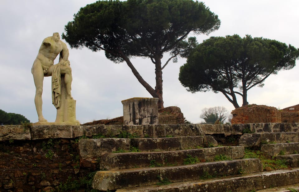 Ostia Antica: Small group tour from Rome - Skip-the-line tickets and why the guide matters here