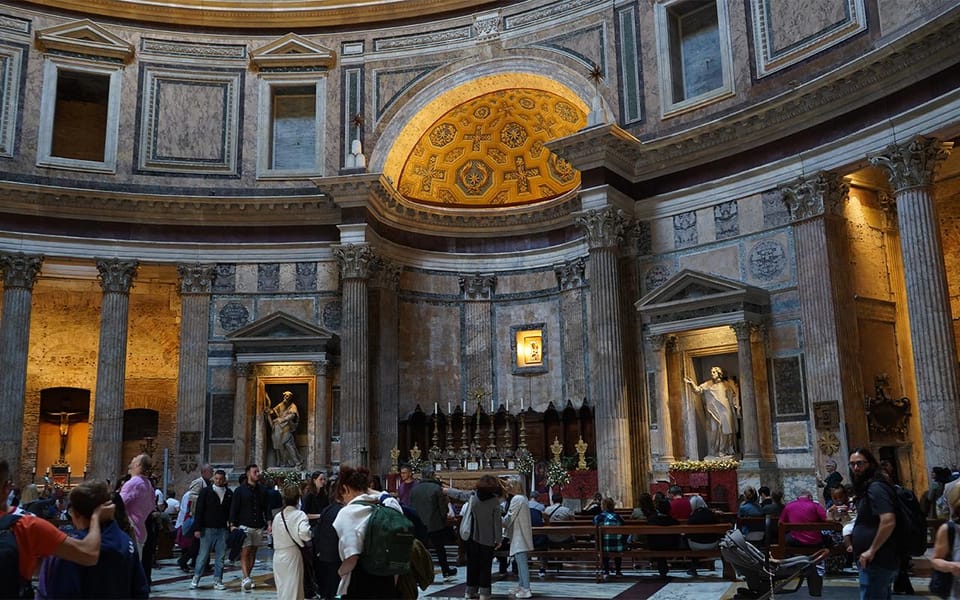 Pantheon Audio Guided Tour: Endless Imperial Rome Experience - Hadrian vs. Augustus: Rebuilds, Fires, and Roman Messaging