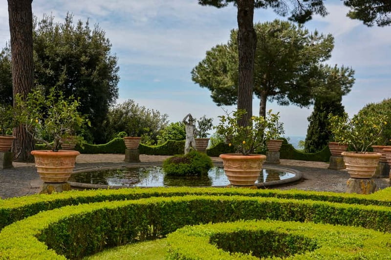 Papal Palace and Secret Garden Ticket and Audio Guide - The Audio Guide (Italian + English): How to Get More From Less