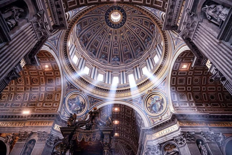 Peter’s Basilica & Pantheon with Guide Tour - Starting at St. Peter’s Gallery: how the tour begins