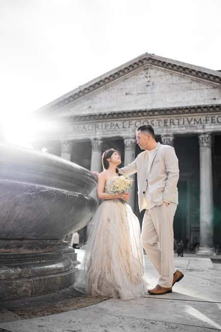Photo Shoot in Rome with Vespa And Vintage Fiat 500 Options - How this Rome photo shoot fits real travel time
