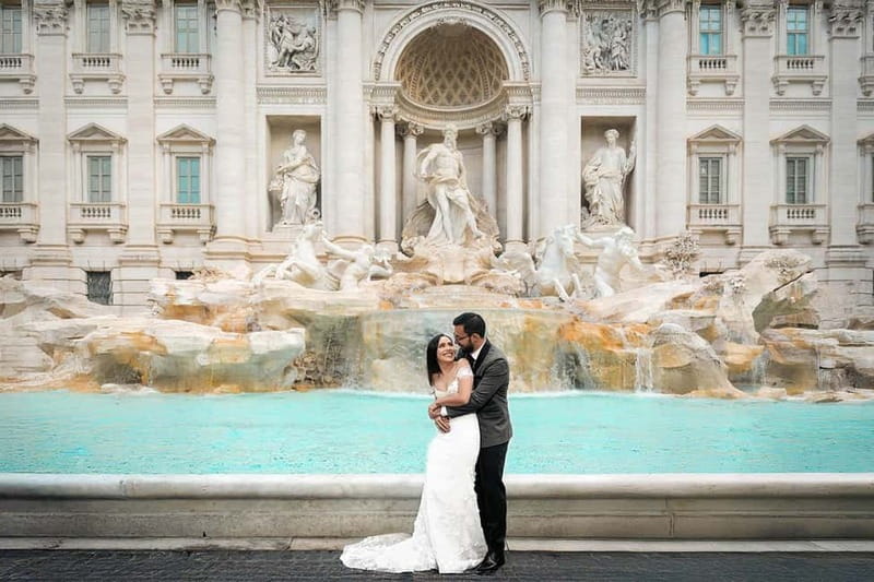 Photoshoot in Rome for couples - Meeting Point Reality: Where You Start Matters