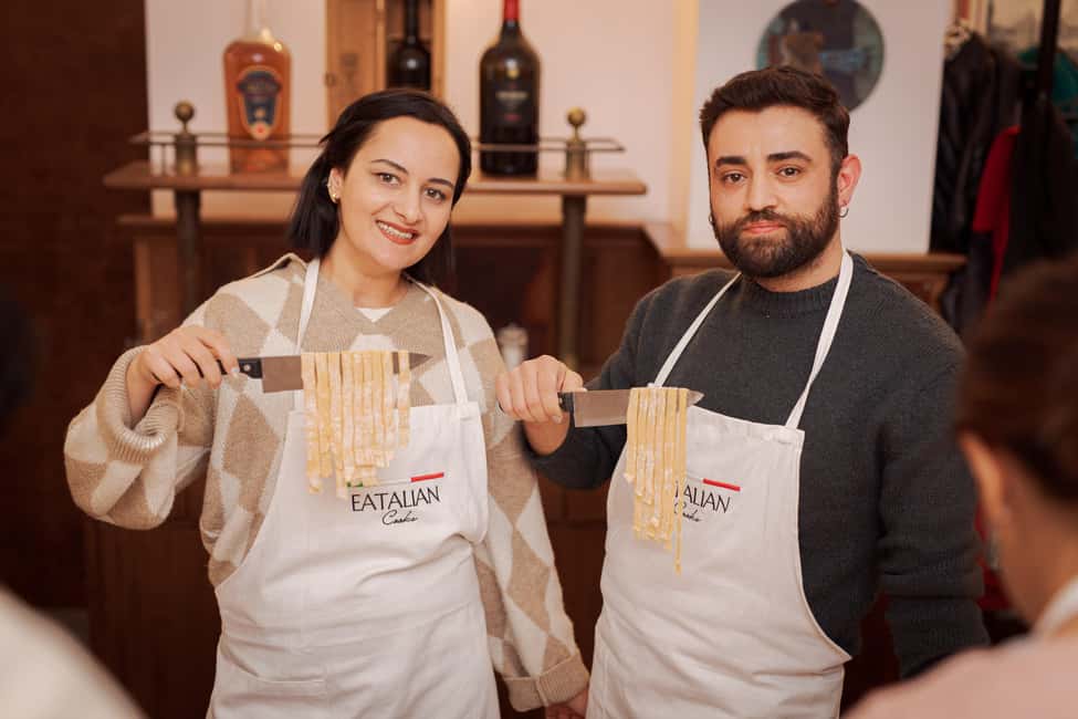 Ravioli Cooking Class in Rome - Piazza Navona - Entering Ristorante Panzirone: where the class starts