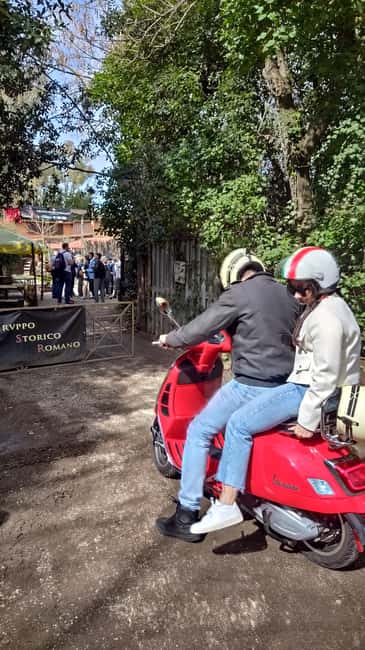 RENTA A VESPA - Gear and insurance: helmets included, but know what’s missing