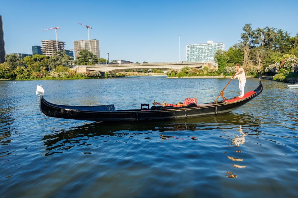 Roma: The one and only Roma Gondola tours on the lake! - Timing and season: how to avoid the common headaches
