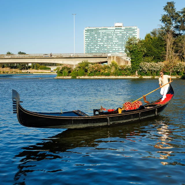 Roma: The one and only Roma Gondola tours on the lake! - Pricing and value: what $39.86 gets you (and what it doesn’t)