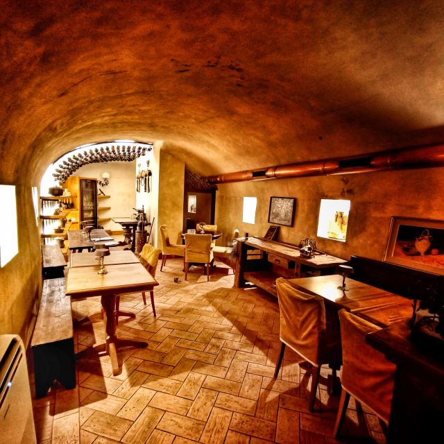 Roman Catacombs Guided Tour with Transfer - Should You Book This Roman Catacombs Tour?
