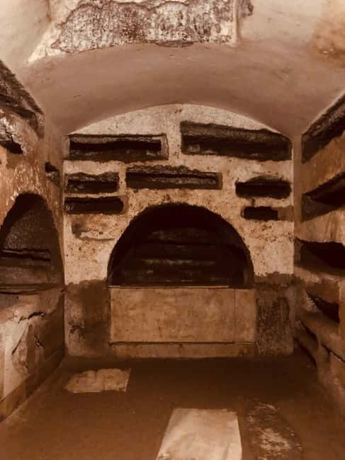 Roman Catacombs Guided Tour with Transfer - Roman Catacombs on the Appian Way: What You’ll Really See