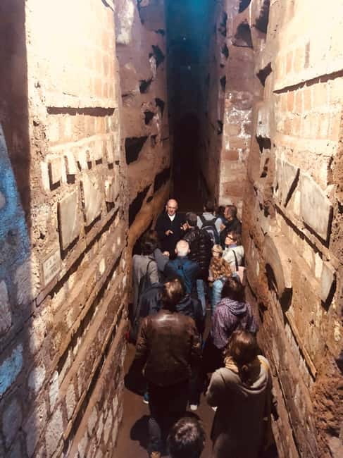 Roman Catacombs Guided Tour with Transfer - The 2000-Year-Old Details That Make the Catacombs Feel Real