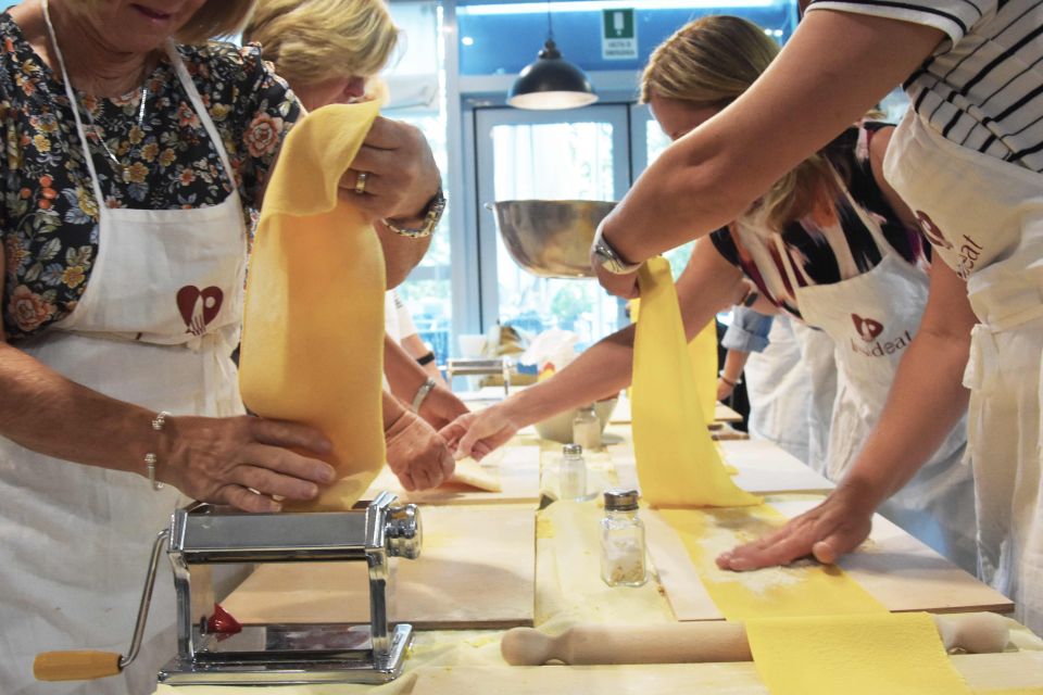 Rome: 1 Hour Pasta Making Class - Where you meet at Pummarè Restaurant (and how to get there)