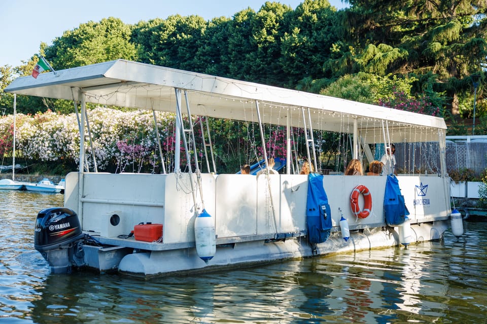 Rome: 30-minute boat tour to Laghetto dell'Eur - Getting to Viale Oceania and EUR Palasport Without Stress