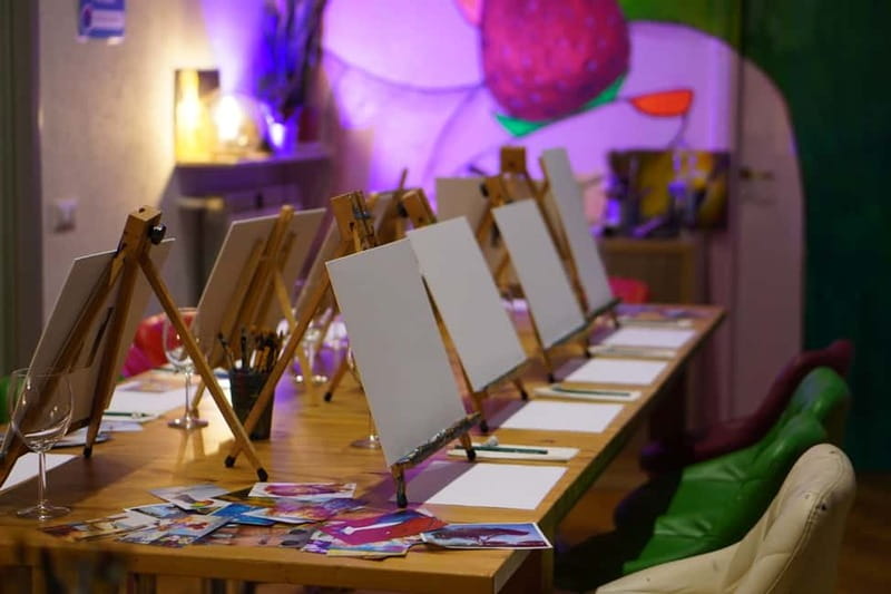 Rome: Afternoon Paint and Sip Experience in Piazza Navona - Price and value: what $56.37 buys you